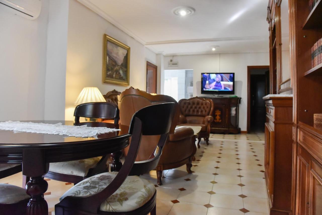 Room Martinez Sevilla Dış mekan fotoğraf
